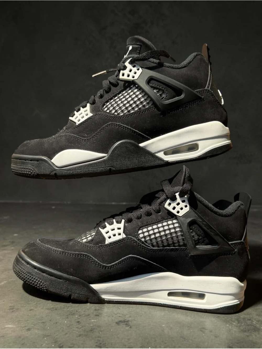 Men’s Jordan 4 Retro White Thunder